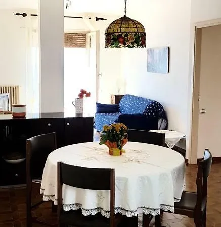 Apartment Attico 14 *